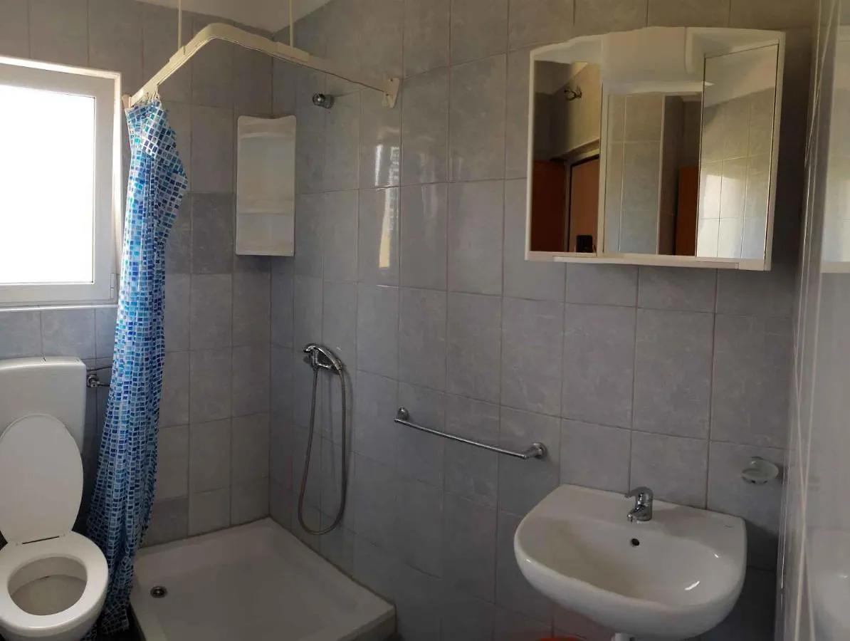 Apartment Lopar 3 0*,